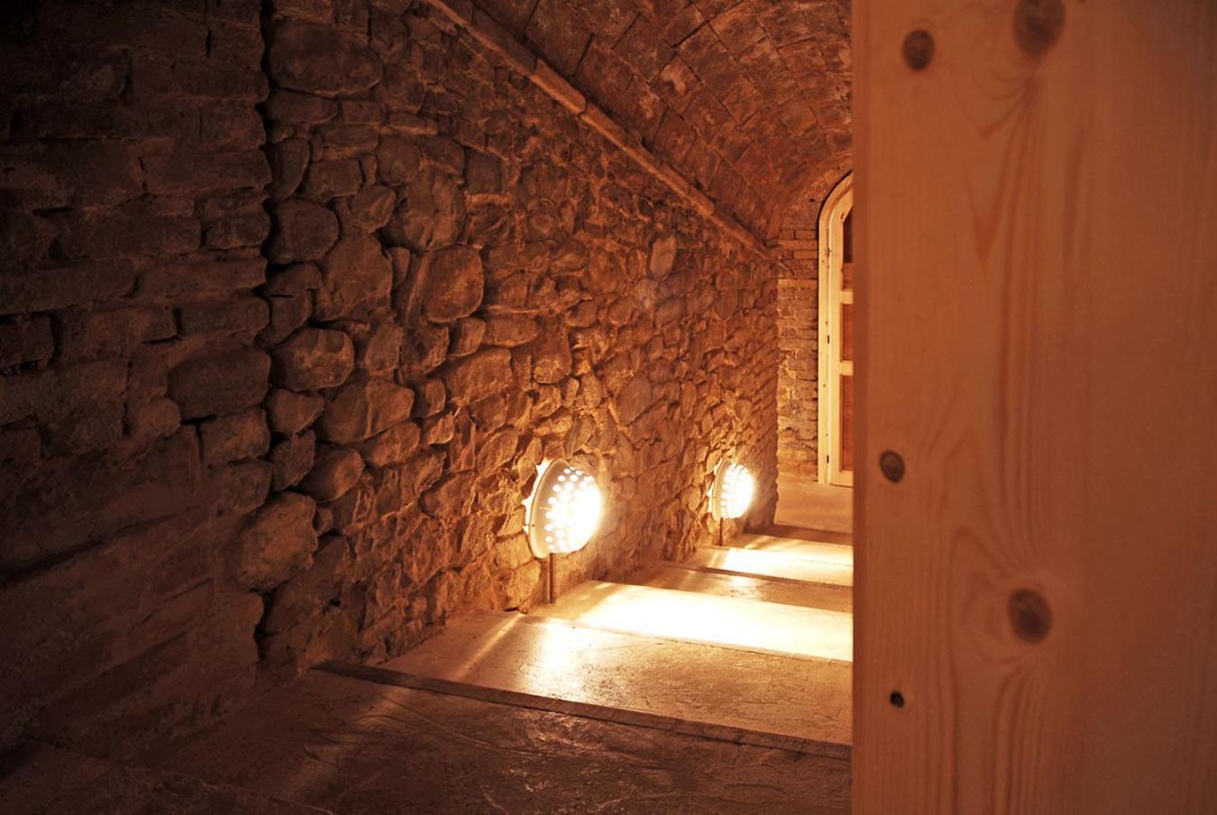 Апартаменты Castello Di Granarola Relais - Adults Friendly - Градара Экстерьер фото